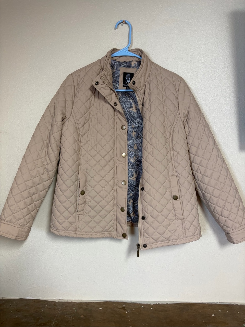 Ashley By 26 International Quilted Puffer Jacket in Beige